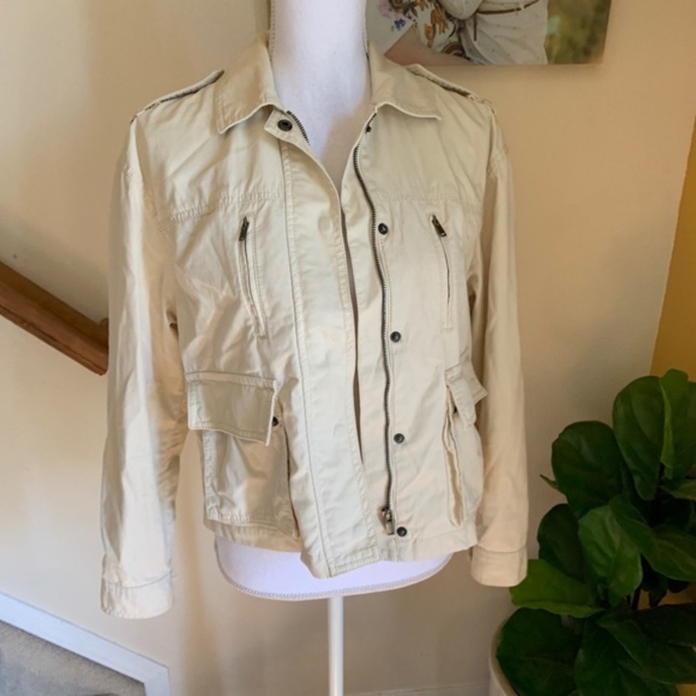 Banana republic beige military utility jacket XS